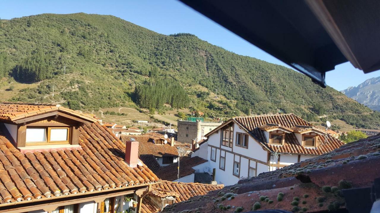 Apartamentos Villa Solana , Casco Historico Potes Zewnętrze zdjęcie